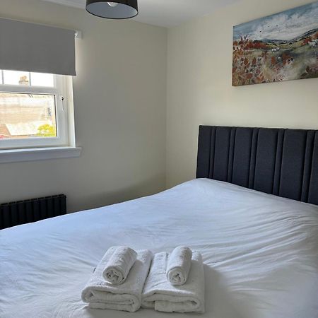 Modern 3 Bedroom Apartment In Markinch, Fife Dış mekan fotoğraf